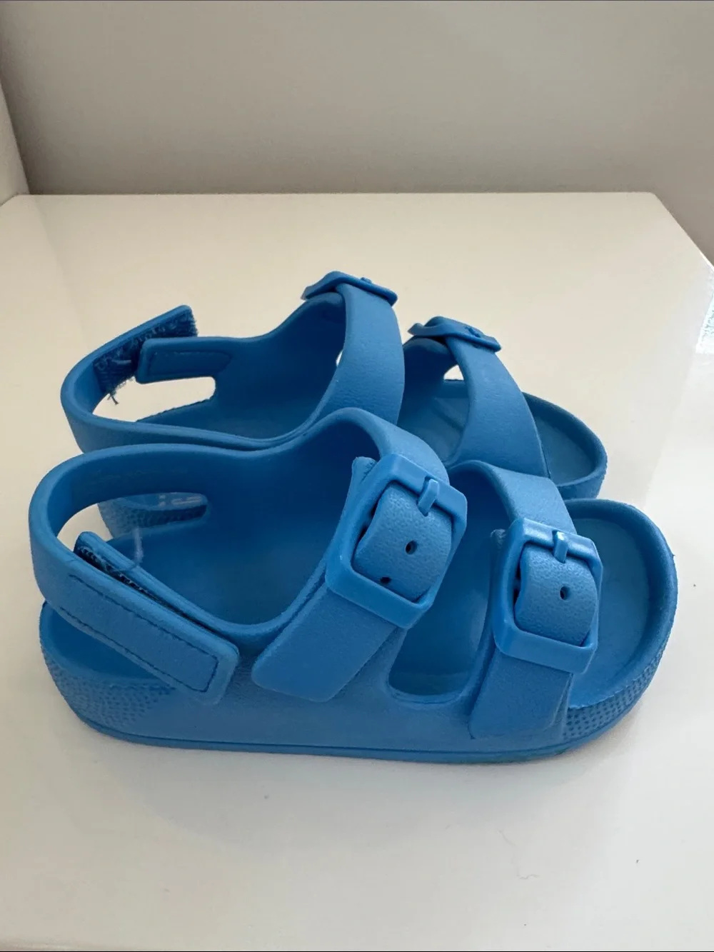 GAP Bright Blue Kids Double-Buckle Sandals Size 7/8